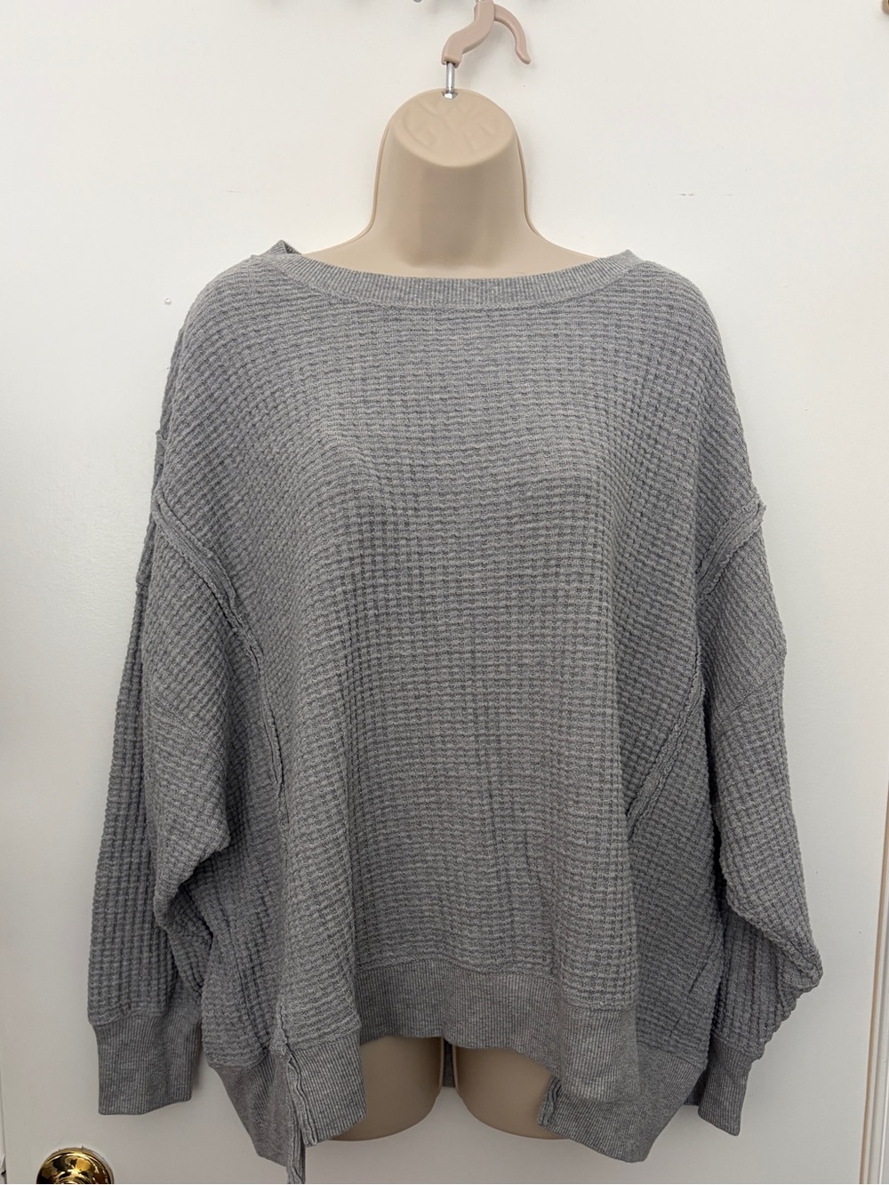 American Eagle Cozy Oversized Gray Waffle Knit Sweater (Size Small)